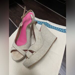 Lilly Pulitzer sandals/wedges 7.5